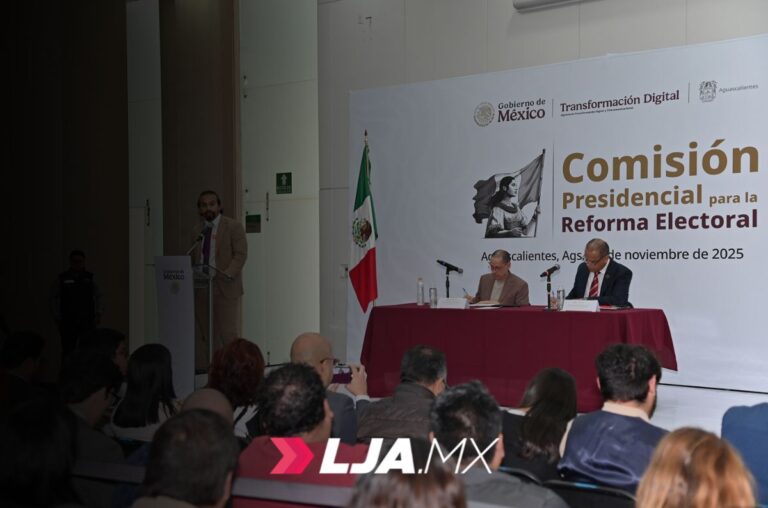 Participa IEE en audiencia pública de la Comisión Presidencial para la Reforma Electoral