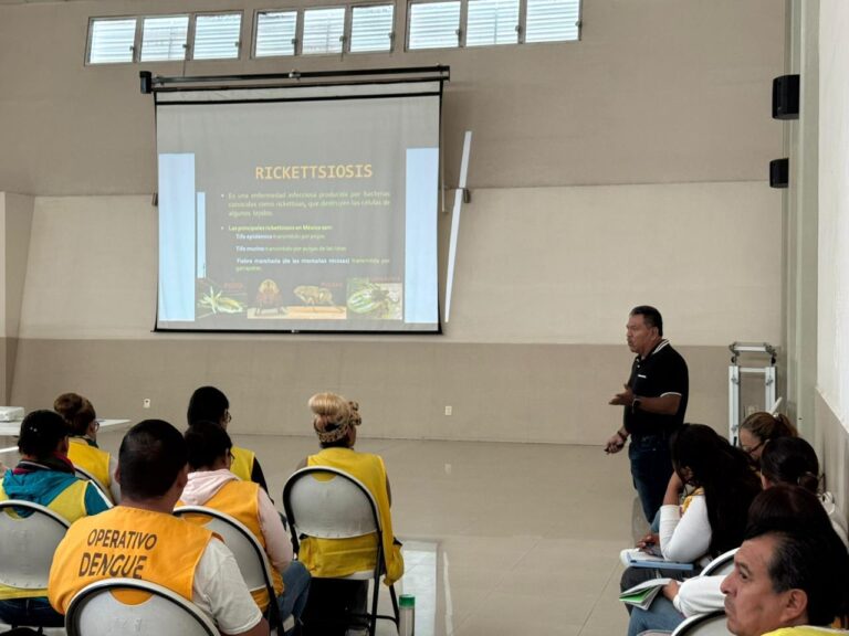 En Guanajuato, SSG capacita a personal de dengue sobre enfermedades trasmitidas por vector.