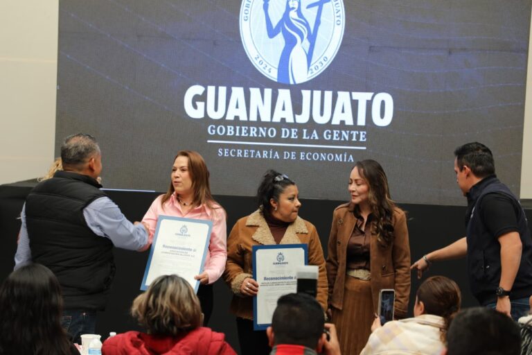 Premia Tú Puedes Guanajuato la responsabilidad y compromiso de gremios de comerciantes en el estado de Guanajuato.