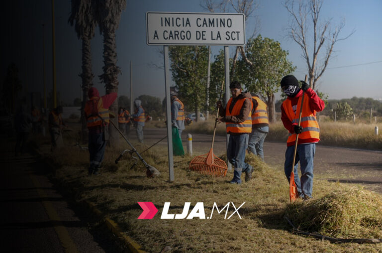 Megaoperativo de desmalezado y limpieza en boulevard al Aeropuerto de Aguascalientes