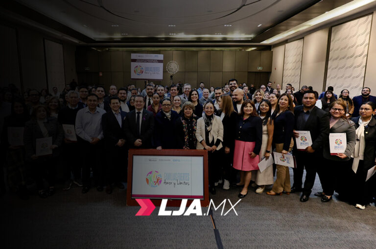 Reconoce Segob a facilitadores del programa “Familias Fuertes. Amor y Límites”