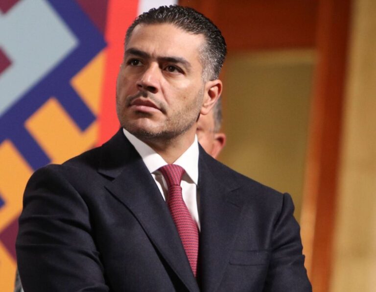 ¿Qué estudió Omar García Harfuch en la Universidad de Harvard?