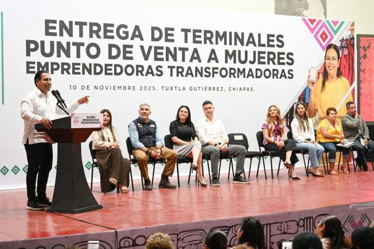 Eduardo Ramírez impulsa el empoderamiento económico de las mujeres de Chiapas con herramientas tecnológicas