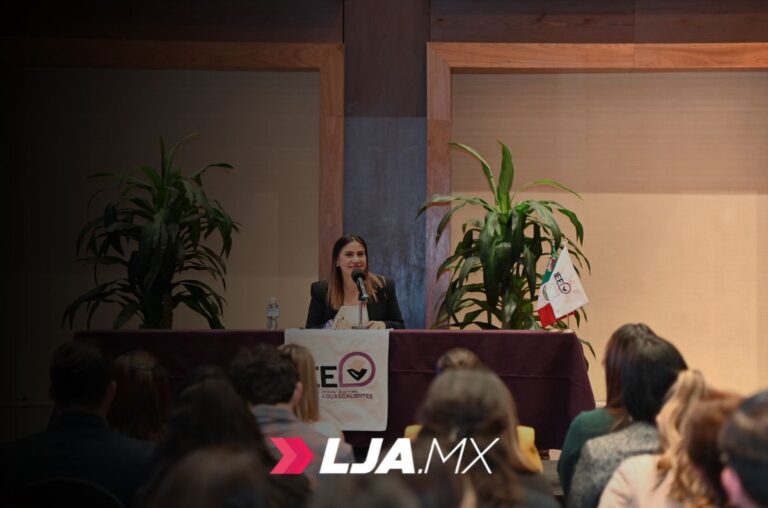 Concluyen actividades de Congreso Nacional por el 25° aniversario del IEE