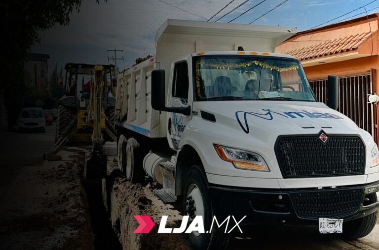 MIAA lleva a cabo sustitución de tubería sanitaria en el fraccionamiento José López Portillo
