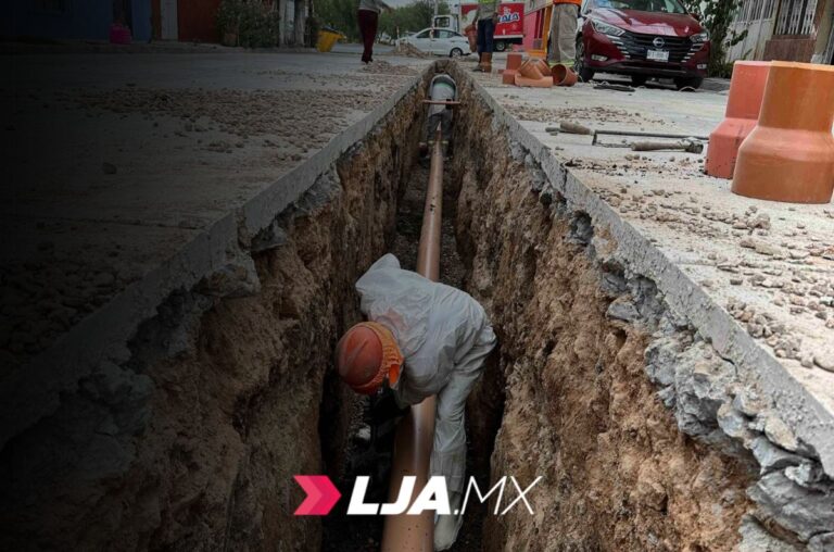 Rehabilita MIAA alcantarillado sanitario en el fraccionamiento soberana convención en Aguascalientes