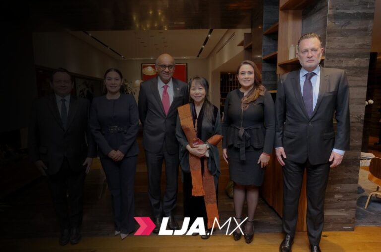 Gobernadora explora posibilidades de cooperación comercial con Singapur