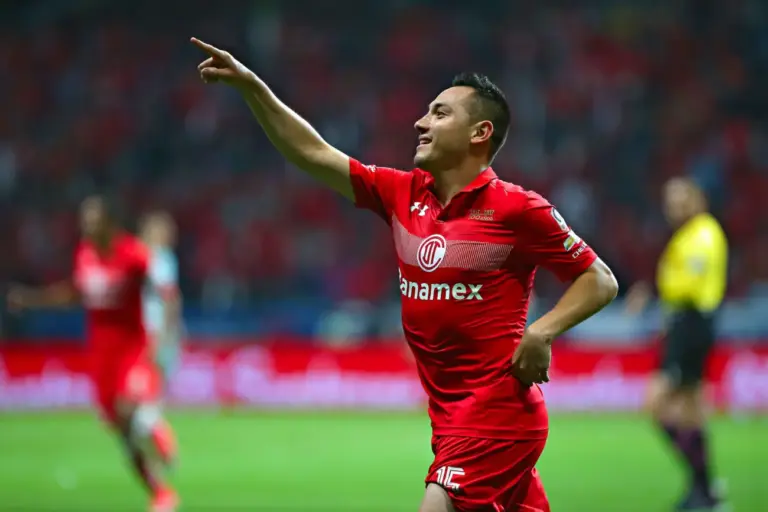 Antonio Ríos Martínez — “Cocho” Ríos: mediocampista de temple y emblema del Toluca