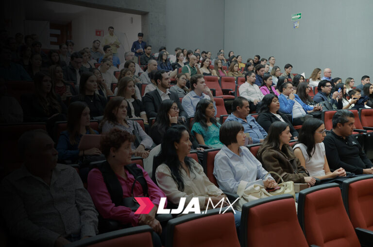Estudiantes de Ingeniero Industrial Estadístico de la UAA presentan proyectos que optimizan procesos empresariales