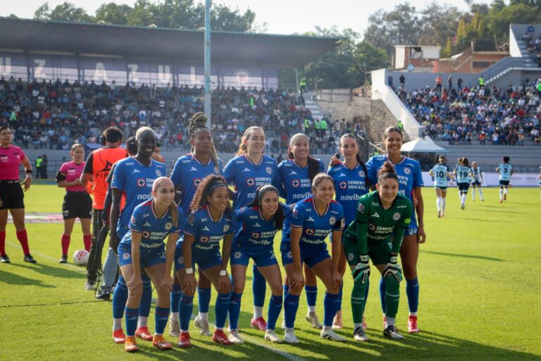 Se Impone Cruz Azul femenil a Pachuca en el Estadio Centenario en Morelos