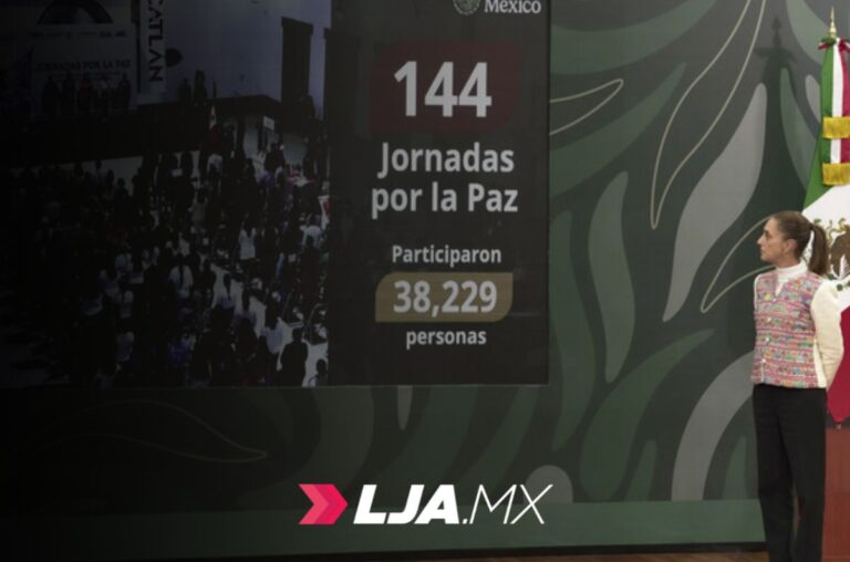 Sheinbaum encabeza entrega de tarjetas del programa Pensión Mujeres Bienestar en Acatzingo, Puebla