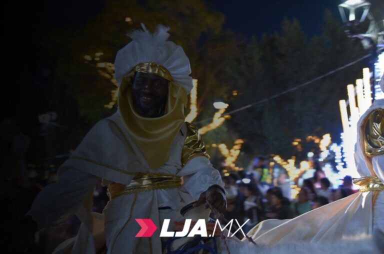 DIF de Jesús María y DIF estatal celebran el Día de Reyes Magos con caravana y actividades familiares