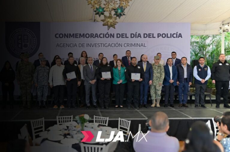 La Gobernadora asistió a la conmemoración del Día del Policía organizada por la Fiscalía General del Estado
