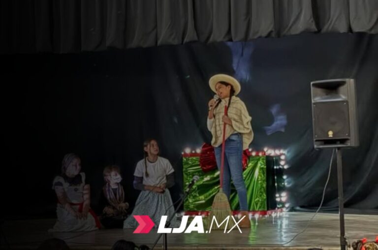 Talento y espíritu navideño brillan en la Casa de la Cultura de Tepezalá, Aguascalientes