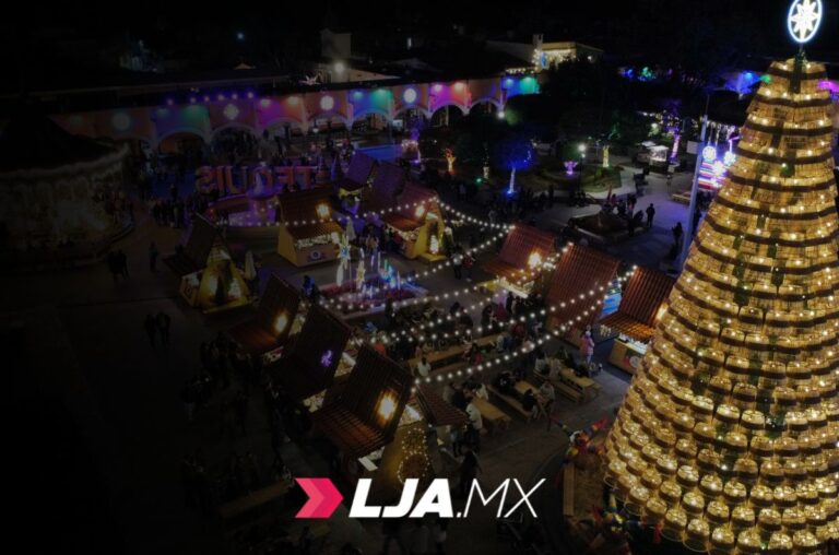 Familias disfrutan de la Villa Navideña en Tequisquiapan