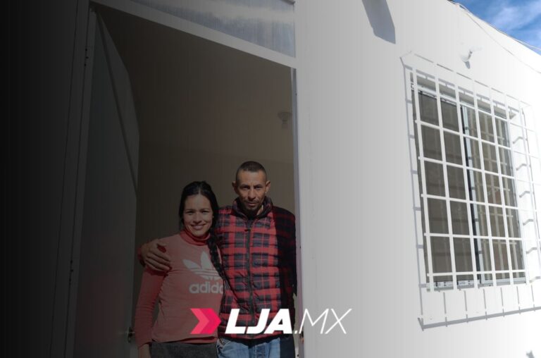 Leonardo Montañez entrega cuartos adicionales a familias del oriente de la ciudad en Aguascalientes