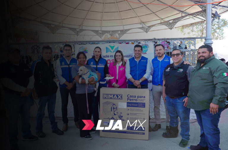 Alcalde de Aguascalientes Leonardo Encabeza Montañez Jornada de Esterilización y Vacunación en el Morelos