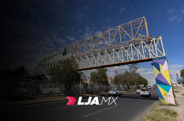 Municipio realizará desmontaje de puentes peatonales en Av. Aguascalientes poniente
