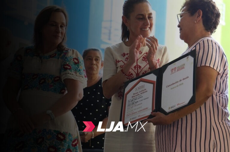 Presidenta encabeza entrega de 200 viviendas del INFONAVIT en Veracruz