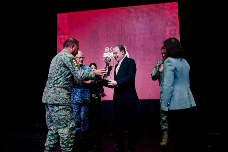 Reconoce Colegio de la Defensa Nacional a Durazo por resultados del Plan Sonora