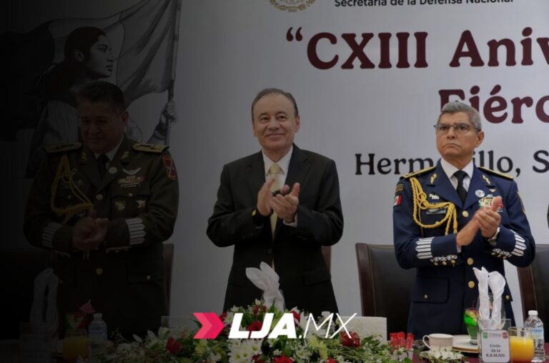 Durazo reconoce lealtad y compromiso del Ejército México al encabezar 113 Aniversario en Sonora