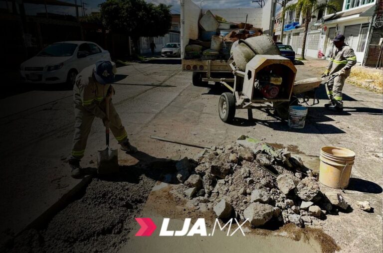 MIAA intensifica acciones de bacheo por reparaciones de fugas de agua en Aguascalientes