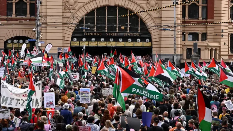 Tensiones, protestas y abuso policial: así fue la respuesta en Australia por la visita del presidente israelí
