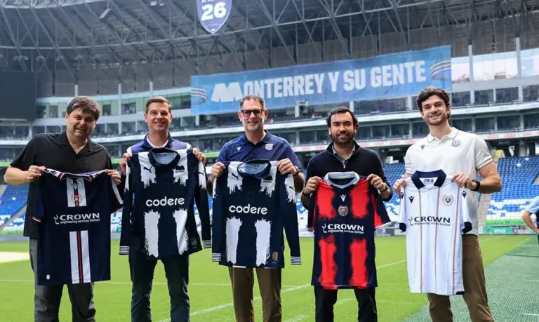 Puente entre el Cerro de la Silla y el Mar del Norte: Rayados y Dundee FC estrechan lazos