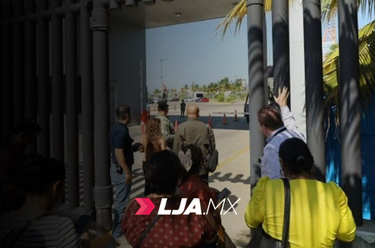 Padres recorren refinería en Dos Bocas tras llamado de Sheinbaum; mantienen exigencia de reubicación