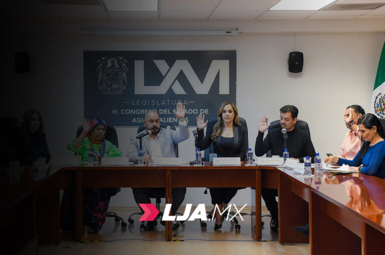 Diputación Permanente recibe cuarto informe de labores de la Fiscalía Especializada en Delitos Electorales