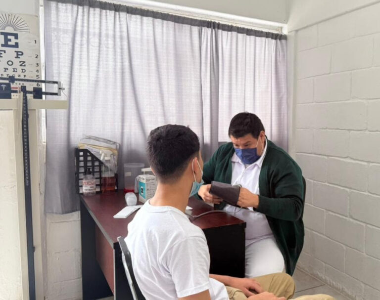 Cuidado de la salud de jóvenes ITAMA es un derecho en Sonora