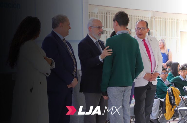 Autoridades de la UAA celebran el trabajo de la Orquesta Sinapsis