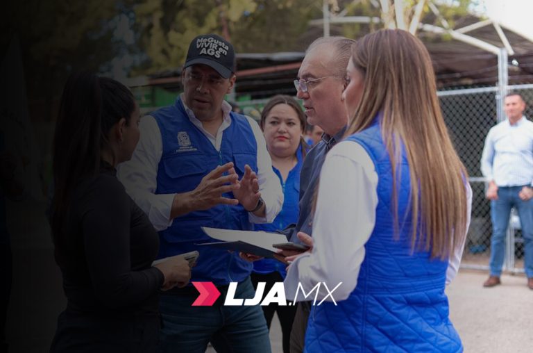 Programa Presidente de Frente llega a la Unidad Habitacional IV Centenario en Aguascalientes